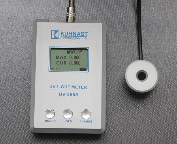 KUHNAST  UV-365A UV-LIGHT METER